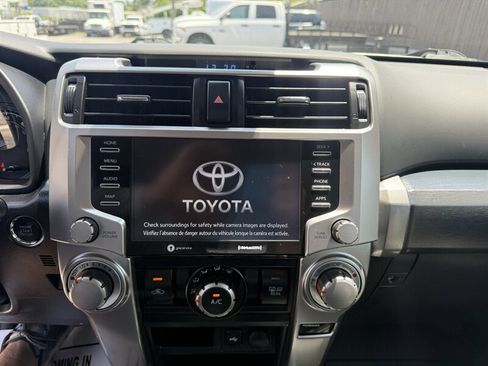 Used 2023 Toyota 4Runner SR5 RWD image 31