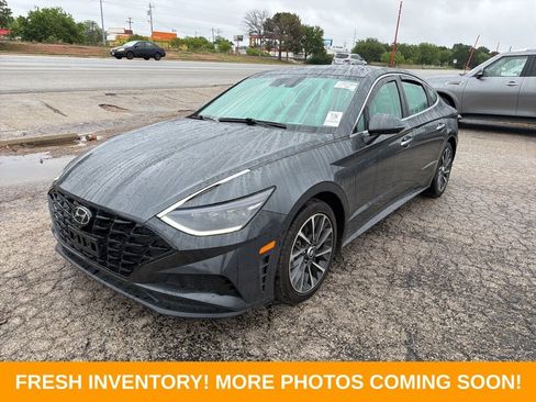 Used 2023 Hyundai Sonata Limited w/ Cargo Package image 3