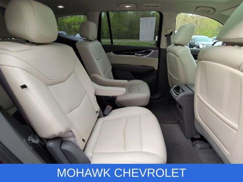 Certified 2023 Cadillac XT6 Premium Luxury AWD/4WD image 29