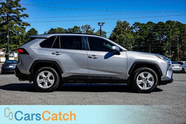 Used 2020 Toyota RAV4 XLE w/ Convenience Package FWD image 10