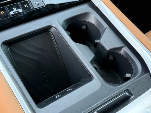 New 2026 Nissan Armada SL w/ Captain's Chari Seat Package image 20