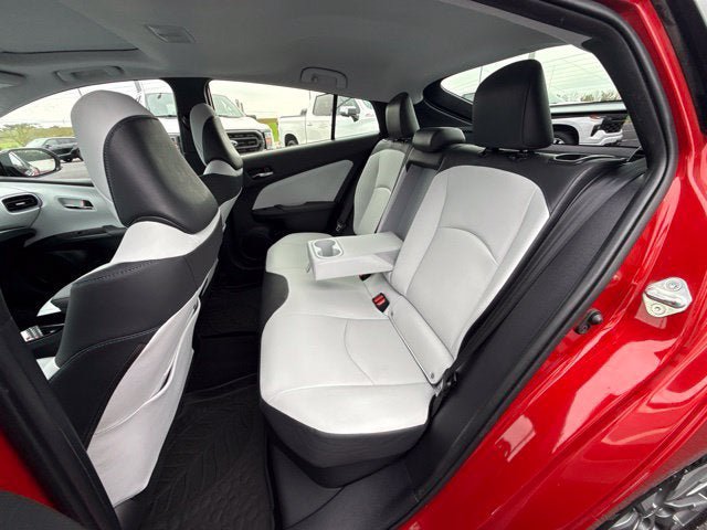 Certified 2020 Toyota Prius Limited w/ Premium Convenience Package FWD image 14