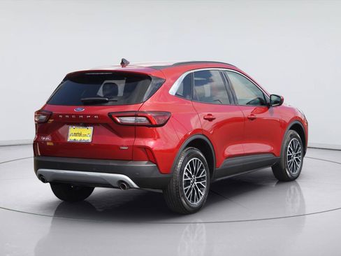 Used 2024 Ford Escape SE FWD image 6