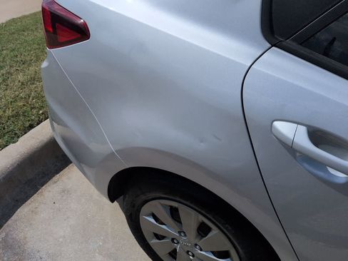 Used 2020 Kia Rio LX FWD image 5