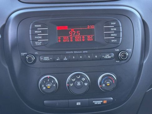 Used 2016 Kia Soul image 26