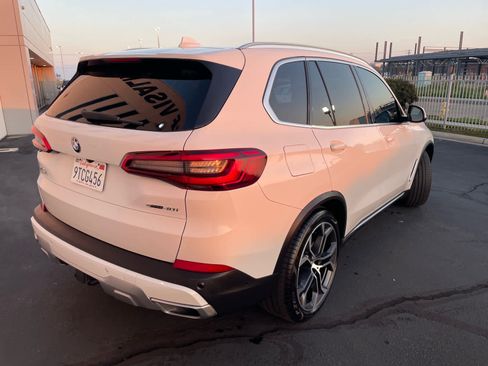 Used 2020 BMW X5 sDrive40i w/ Luxury Seating Package image 5