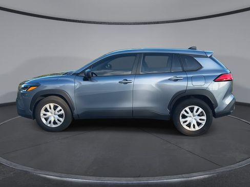 Used 2024 Toyota Corolla Cross L FWD image 5