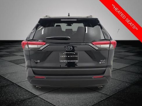 Certified 2025 Toyota RAV4 XLE w/ Convenience Package image 5