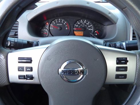 Used 2015 Nissan Frontier S image 20