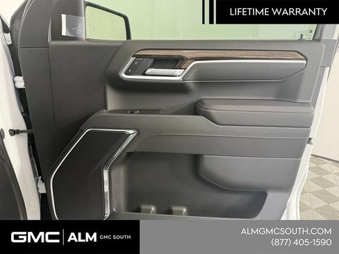New 2025 GMC Sierra 1500 Elevation AWD/4WD image 28