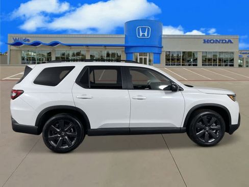 New 2026 Honda Pilot Sport image 6