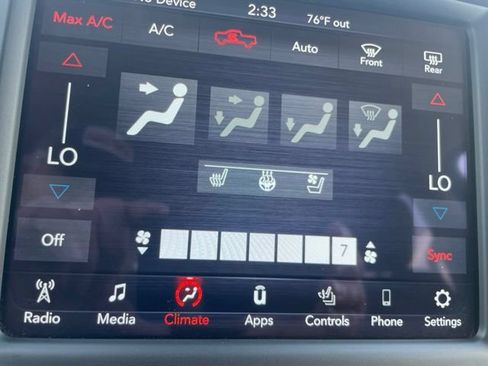 Used 2021 RAM 1500 Laramie AWD/4WD image 39