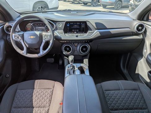 Used 2022 Chevrolet Blazer LT image 28
