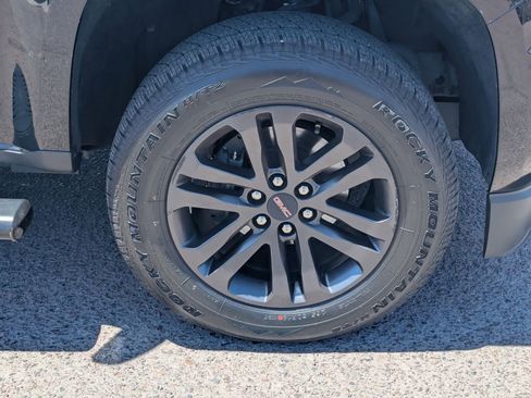 Used 2019 GMC Canyon SLE w/ Driver Alert Package RWD image 9