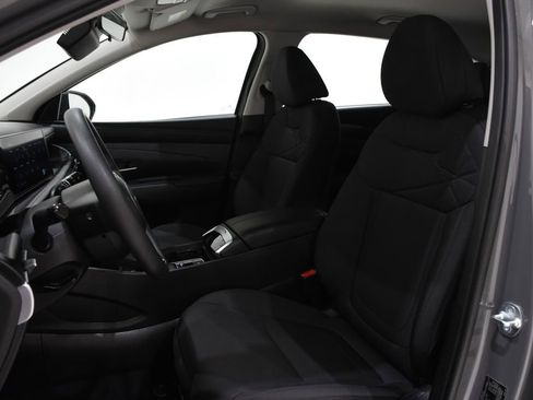 Used 2025 Hyundai Tucson SE AWD/4WD image 21