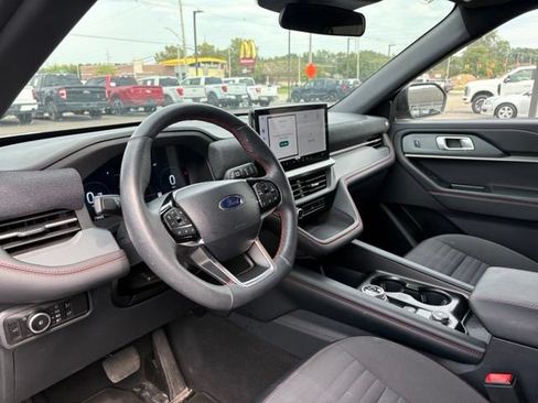 Used 2026 Ford Explorer ST-Line AWD/4WD image 20