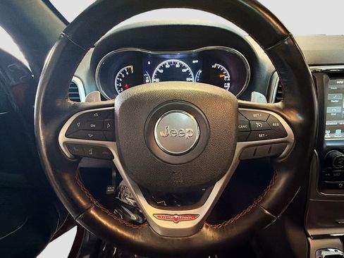 Used 2017 Jeep Grand Cherokee Trailhawk image 18