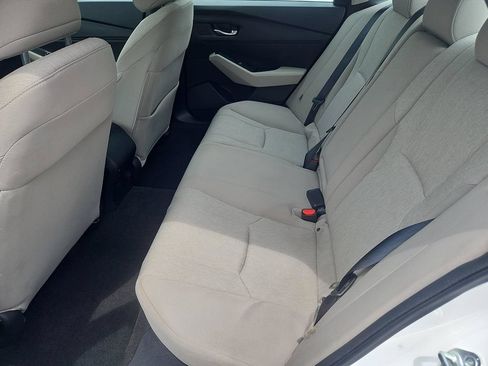 Certified 2023 Honda Accord EX image 28