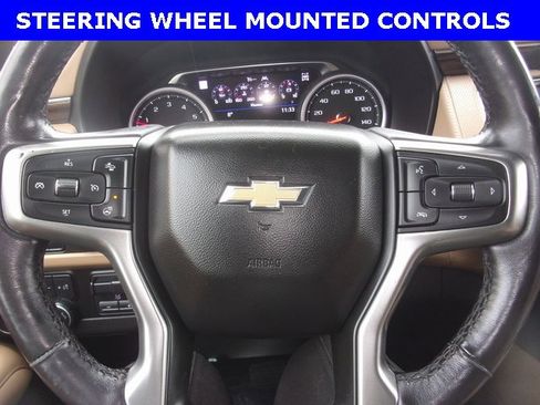 Used 2021 Chevrolet Tahoe Premier w/ Premium Package image 15