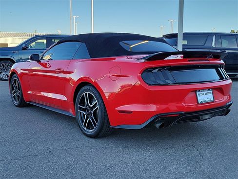 Used 2020 Ford Mustang Premium image 7