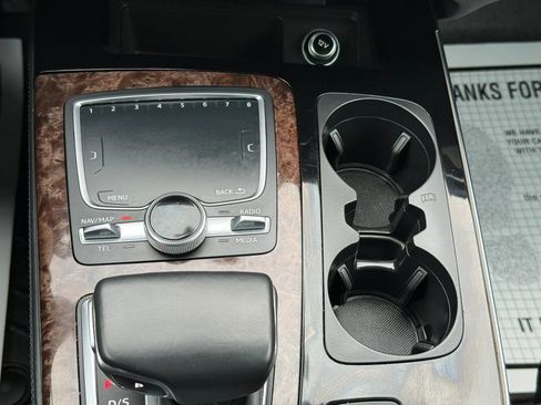 Used 2018 Audi Q7 3.0T Prestige w/ Prestige Package image 40