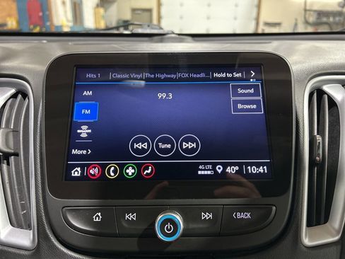Used 2023 Chevrolet Malibu LT FWD image 27