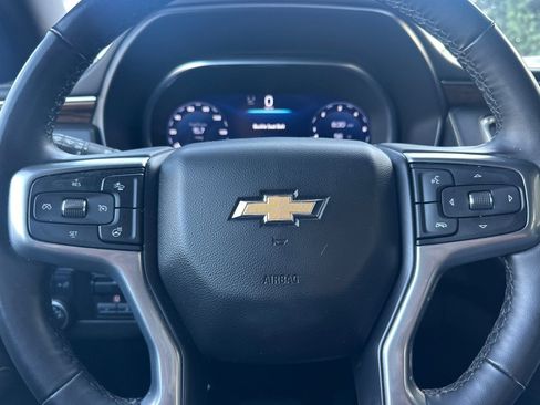 Used 2024 Chevrolet Suburban Premier AWD/4WD image 34
