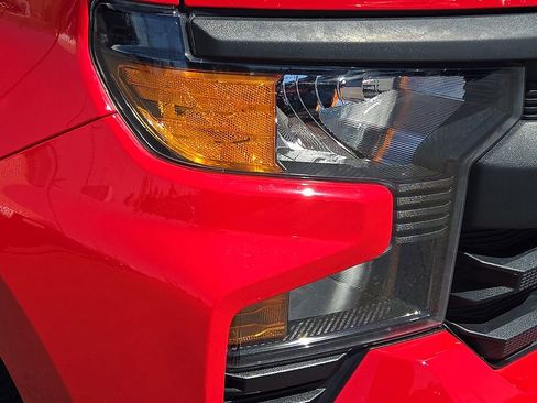 Used 2024 Chevrolet Silverado 1500 Custom image 8