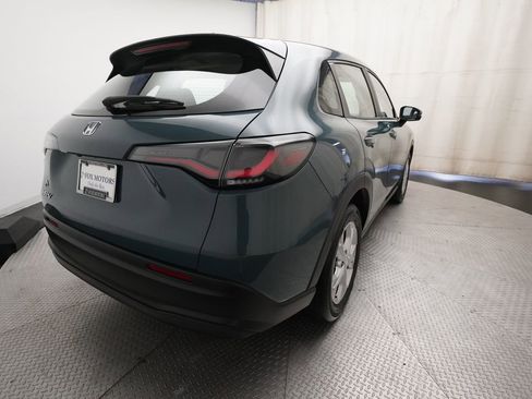 Certified 2025 Honda HR-V LX image 12