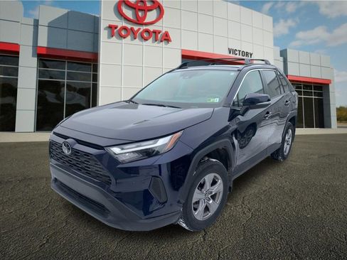 Used 2023 Toyota RAV4 XLE w/ Convenience Package image 6