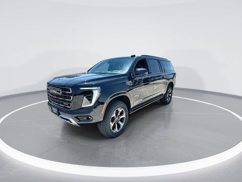 New 2026 GMC Yukon XL AT4 Ultimate w/ LPO, Floor Liner Package AWD/4WD image 4