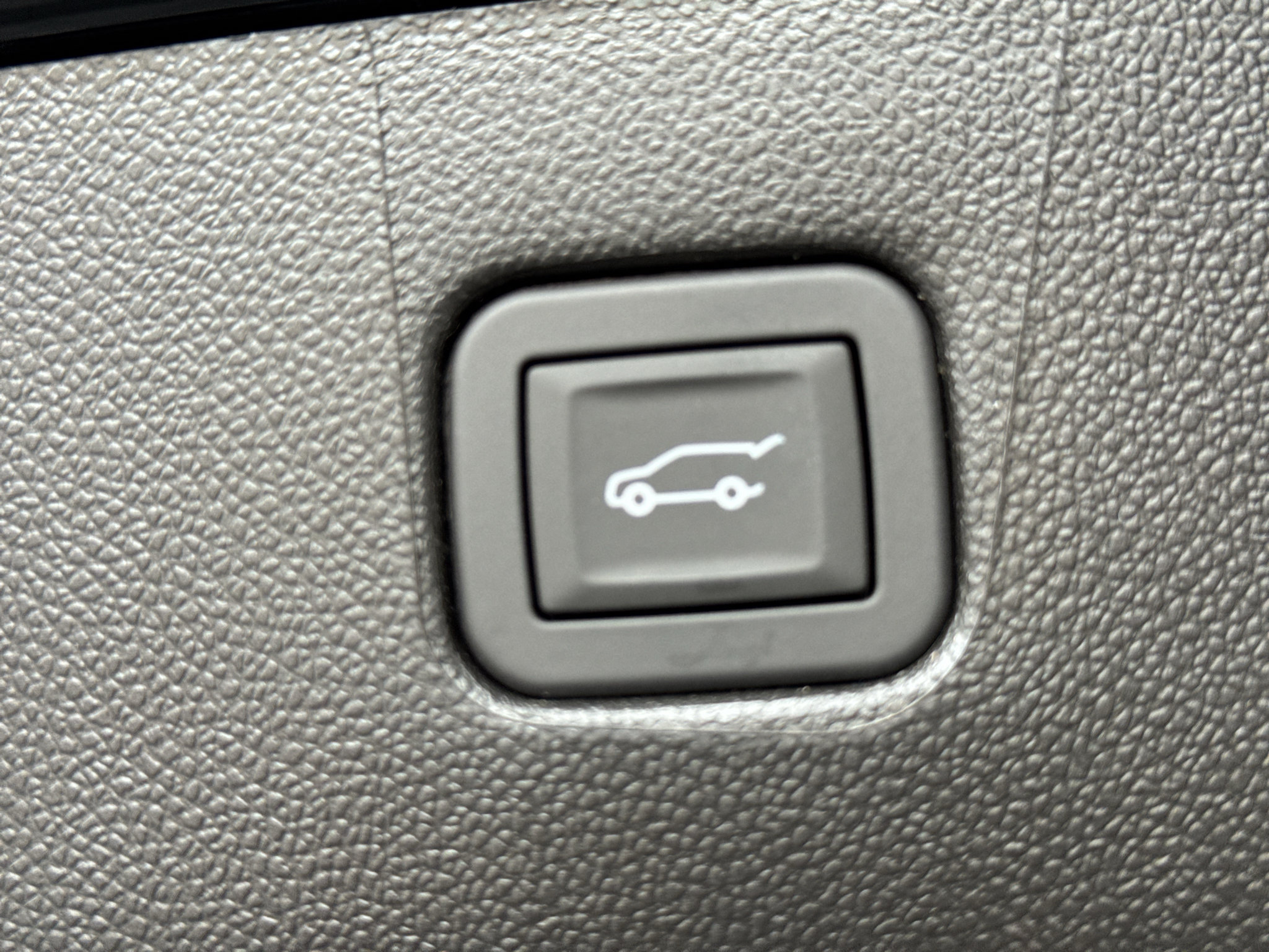 New 2026 Chevrolet Blazer LT w/ Midnight/Sport Edition AWD/4WD image 21