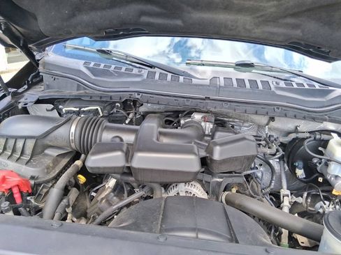 Used 2017 Ford F250 XLT w/ FX4 Off-Road Package AWD/4WD image 24