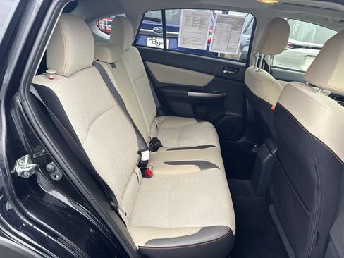 Used 2016 Subaru Crosstrek 2.0i Premium w/ Moonroof Package AWD/4WD image 11