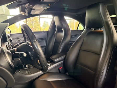 Used 2015 Mercedes-Benz CLA 250 image 14