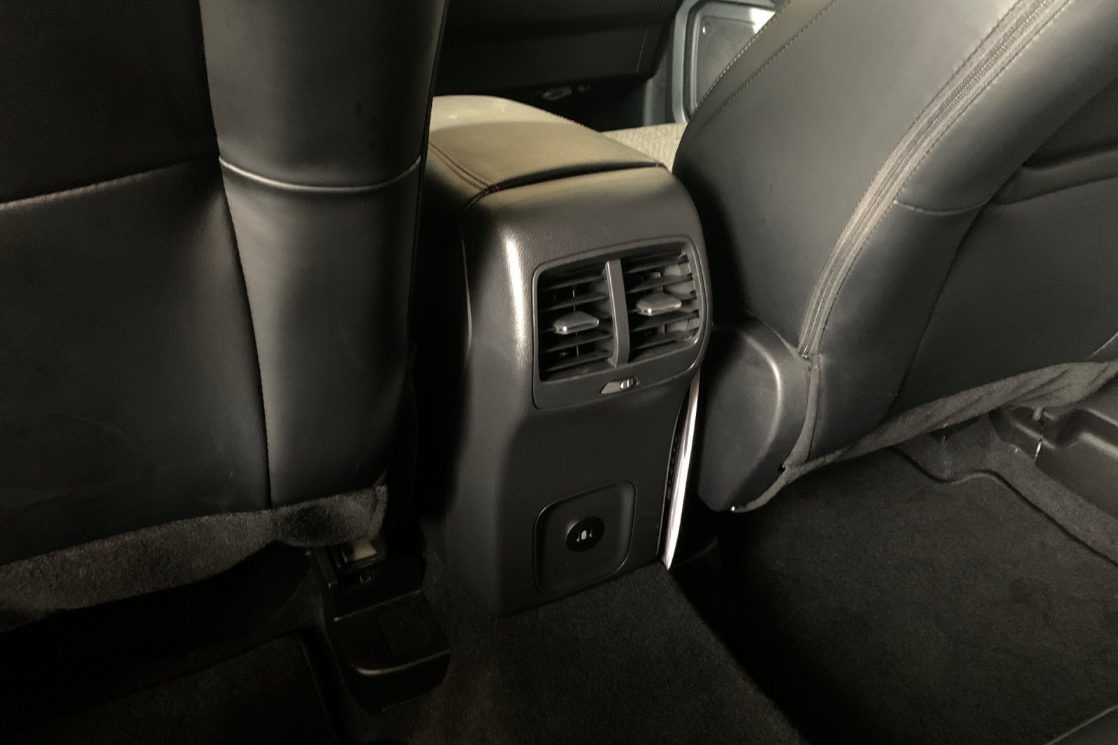 Used 2026 Ford Escape ST-Line AWD/4WD image 14