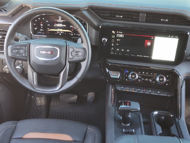 Used 2026 GMC Sierra 1500 AT4 w/ AT4 Premium Package AWD/4WD image 28