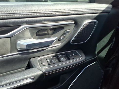 Used 2021 RAM 1500 Laramie w/ Night Edition image 15