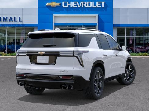 New 2026 Chevrolet Traverse High Country image 4