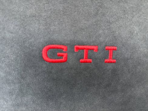 New 2026 Volkswagen GTI SE image 24