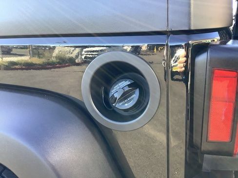 Used 2012 Jeep Wrangler Unlimited Sport image 23