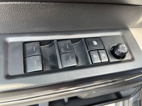 Used 2025 Toyota Tundra SR5 image 18