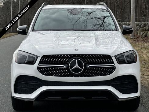 Used 2020 Mercedes-Benz GLE 450 4MATIC w/ AMG Line Exterior image 3