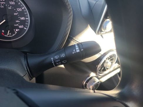 Used 2025 Nissan Sentra SV image 23