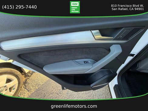 Used 2018 Audi SQ5 Premium Plus w/ S Sport Package AWD/4WD image 9