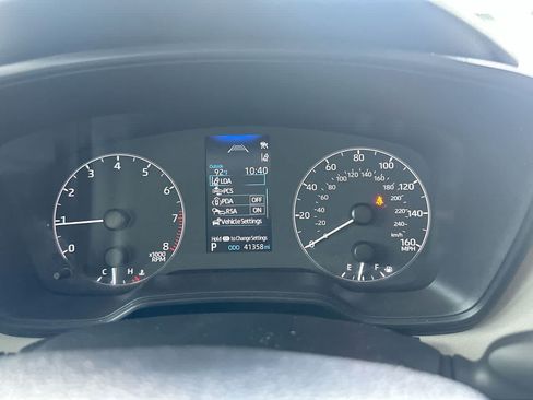 Used 2024 Toyota Corolla LE FWD image 16