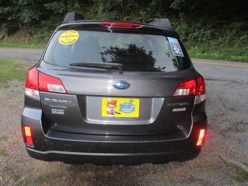 Used 2014 Subaru Outback 2.5i AWD/4WD image 9