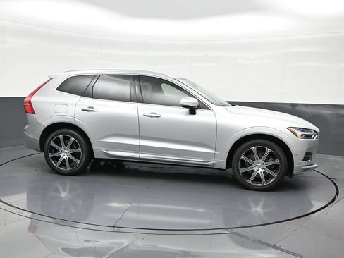 Used 2020 Volvo XC60 T6 Inscription w/ Protection Package AWD/4WD image 6