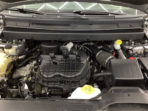 Used 2019 Dodge Journey Crossroad w/ Popular Equipment Group AWD/4WD image 40