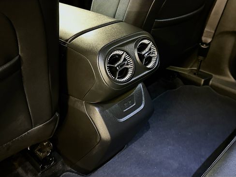 Used 2024 Chevrolet Blazer EV LT image 29